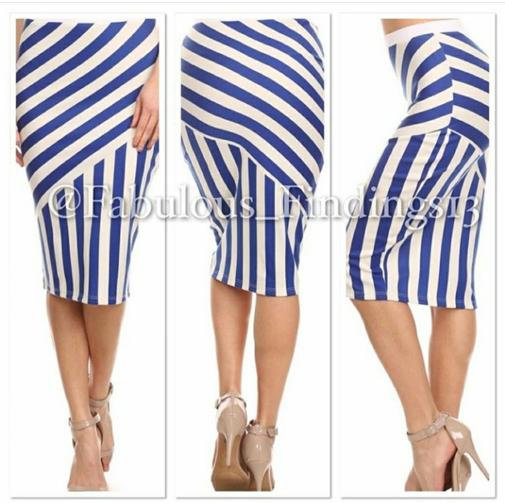 🆕Blue & White Pencil Skirt Sizes Small-Large